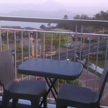 The Perfect Getaway Hotel Tagaytay City Buitenkant foto